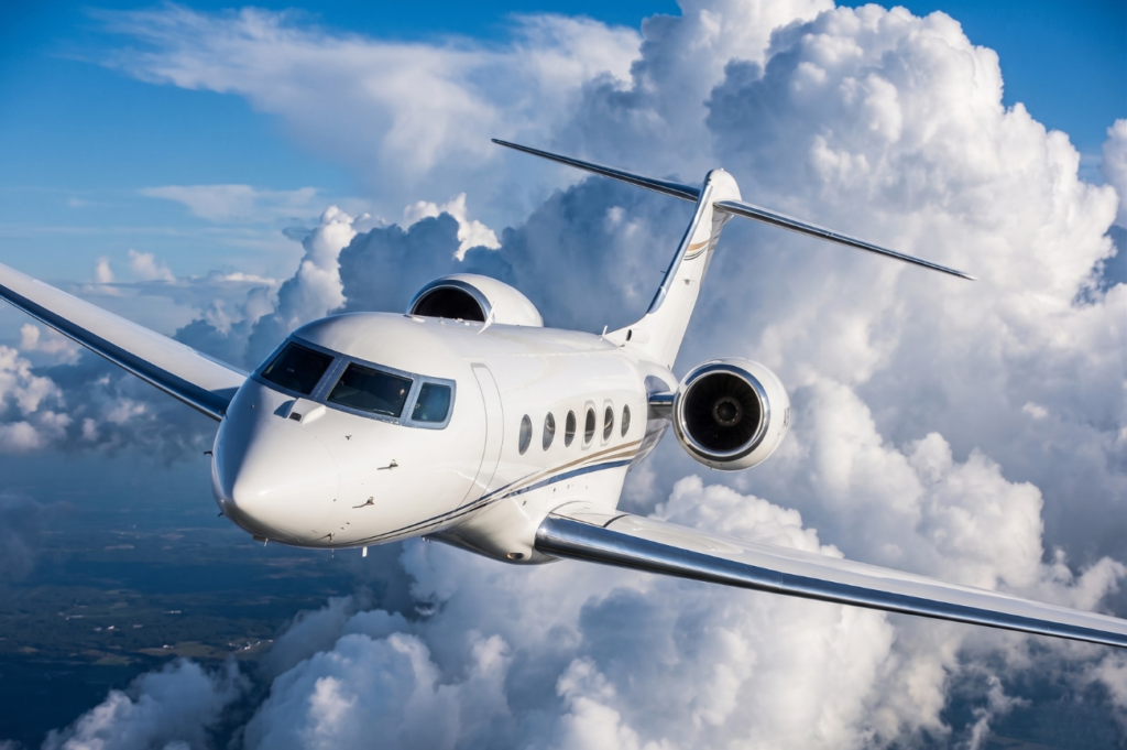 Home 5 private jet charter kariajet.com